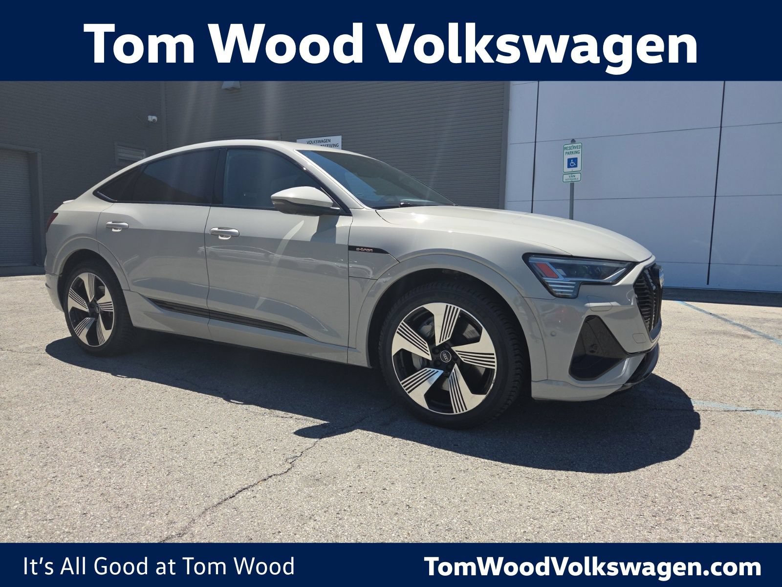 Used 2021 Audi e-tron Prestige w/ Prestige Package