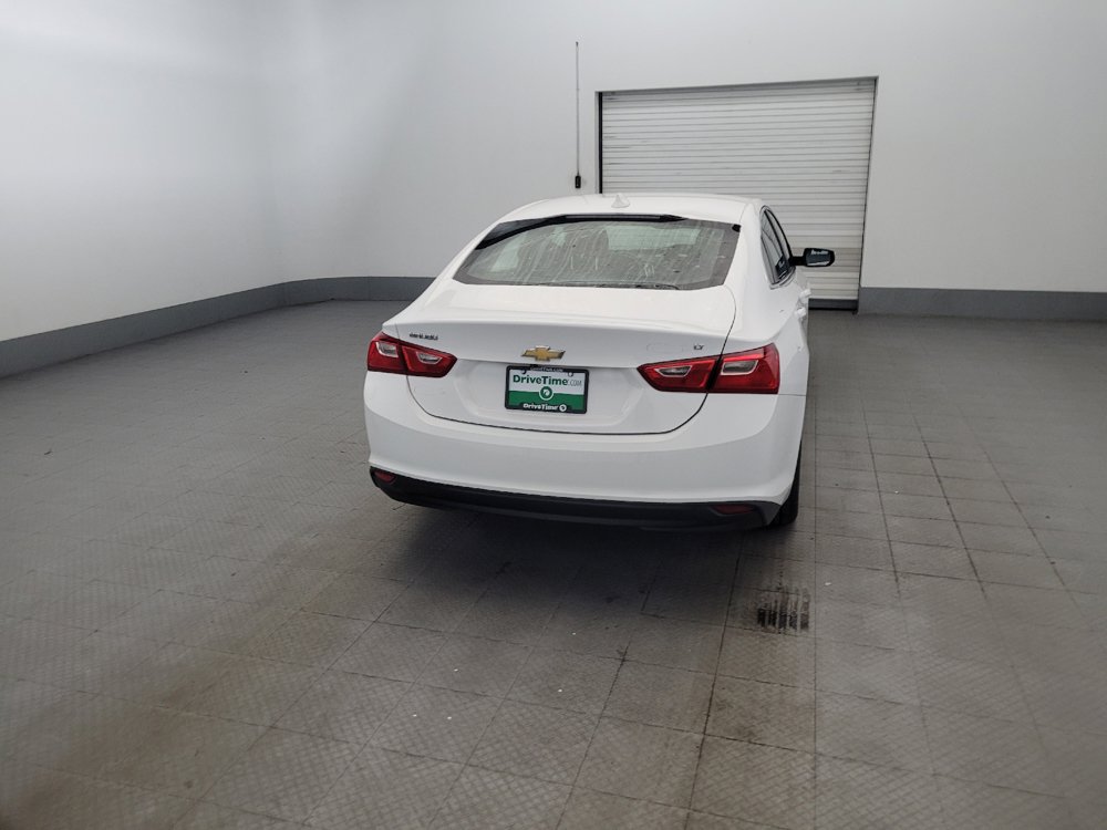 Used 2018 Chevrolet Malibu LT FWD image 7
