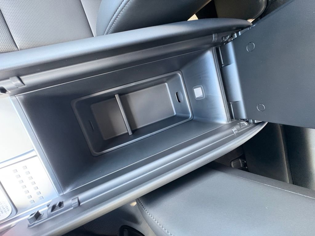 New 2026 Hyundai Ioniq 9 Limited image 37