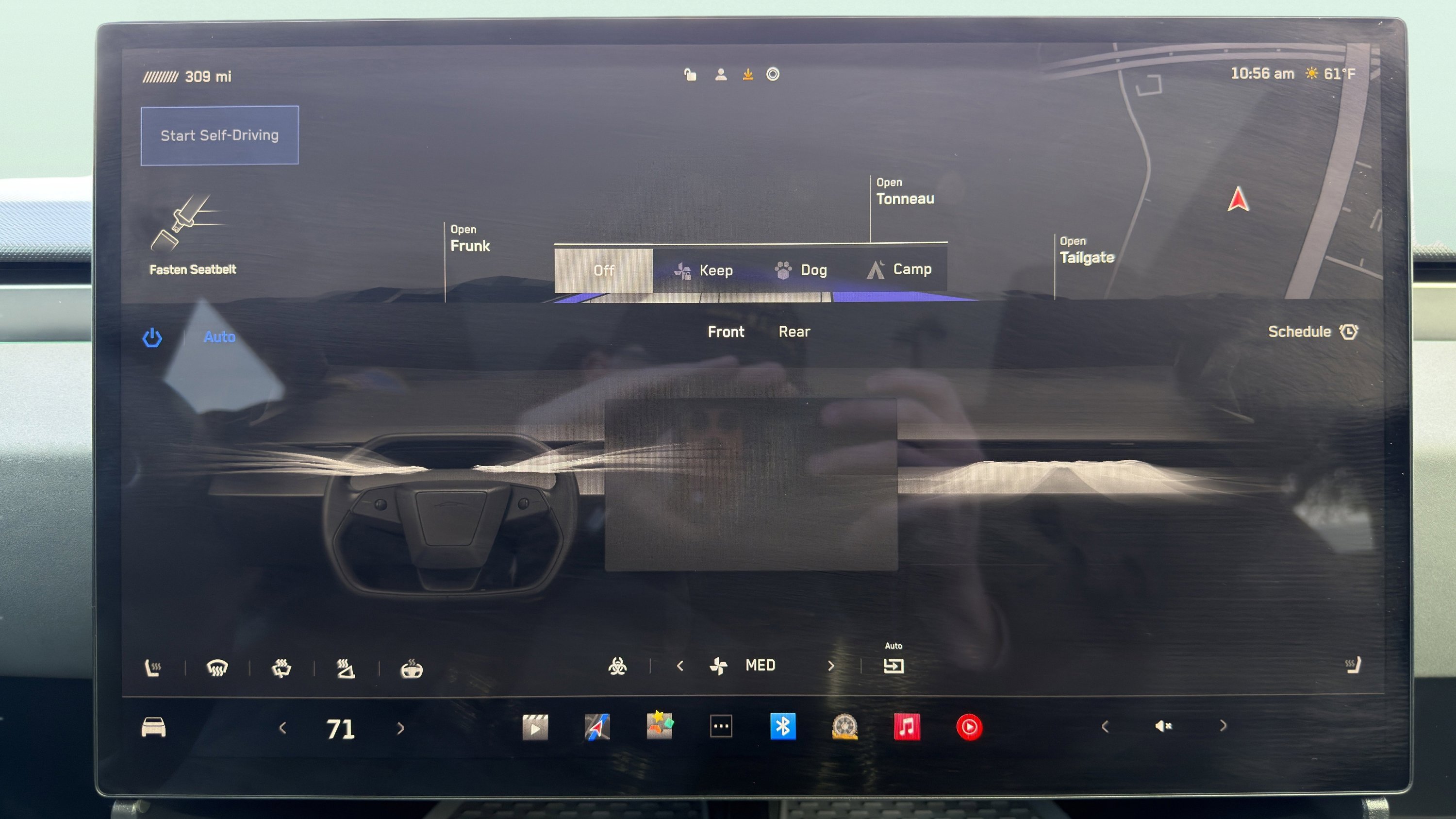 Used 2025 Tesla Cybertruck AWD Crew Cab image 88