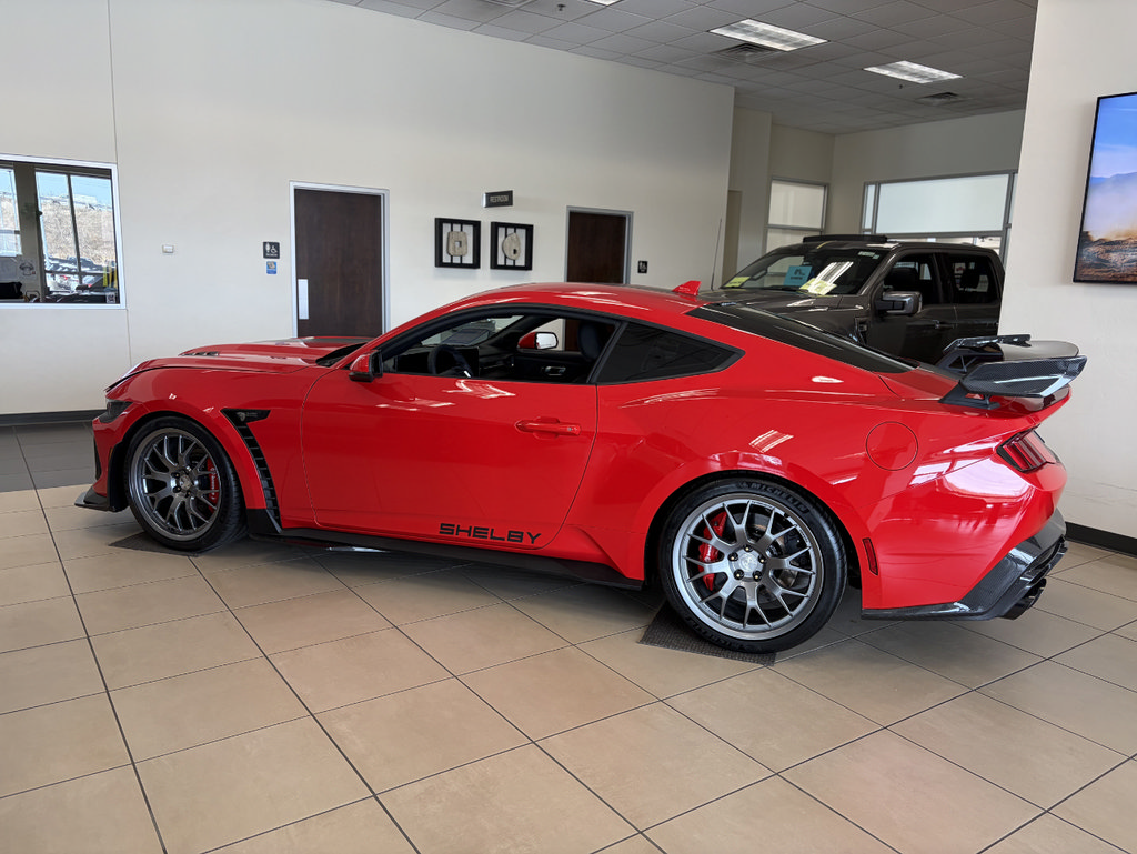 New 2026 Ford Mustang GT Premium w/ GT Performance Package RWD image 9