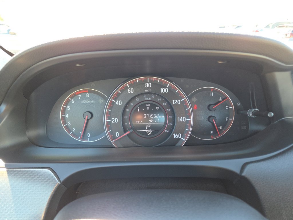 Certified 2017 Honda Accord EX-L image 28