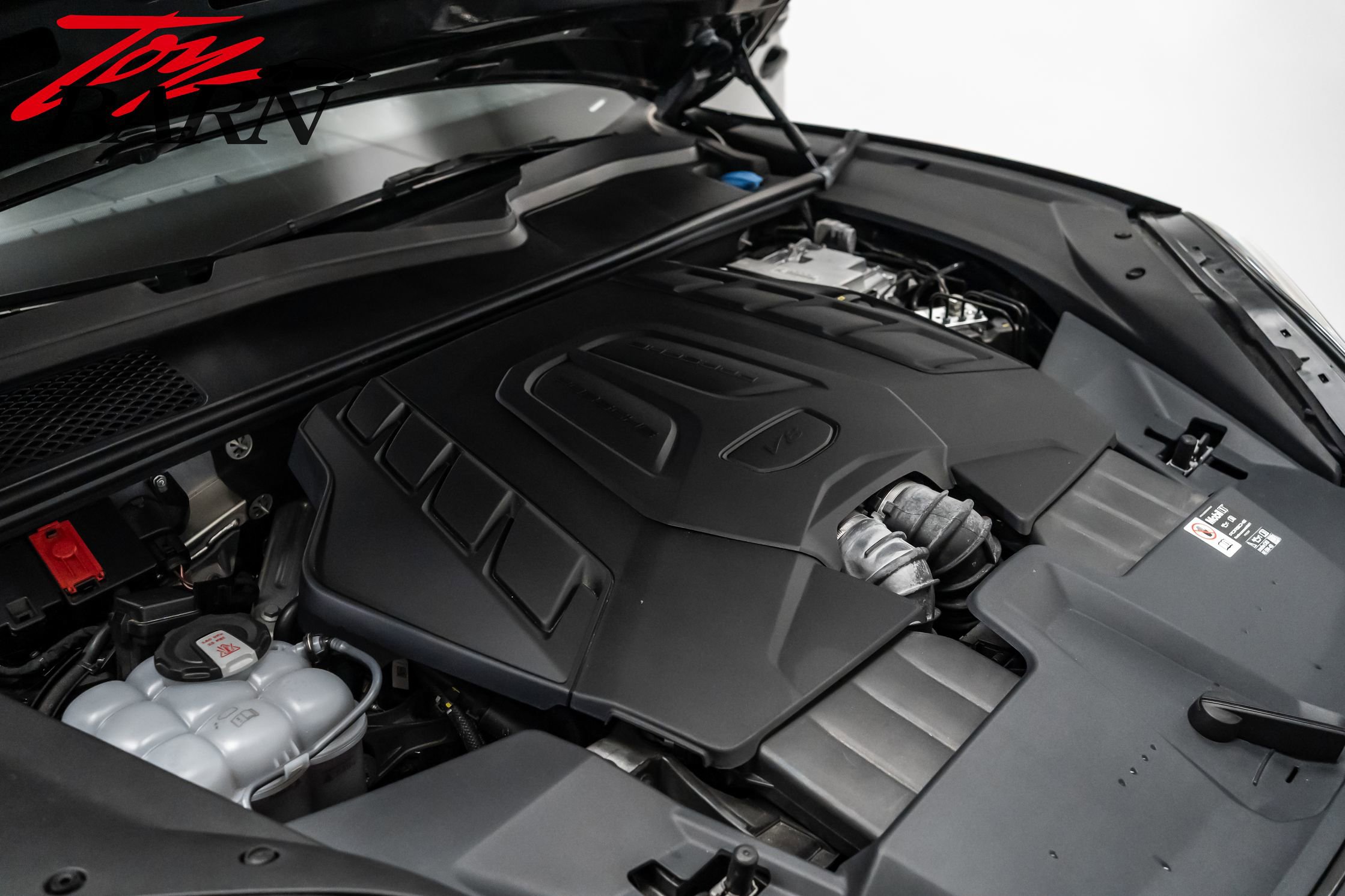 Used 2025 Porsche Cayenne GTS image 51