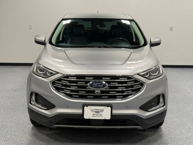 Used 2022 Ford Edge Titanium w/ Equipment Group 301A AWD/4WD image 4