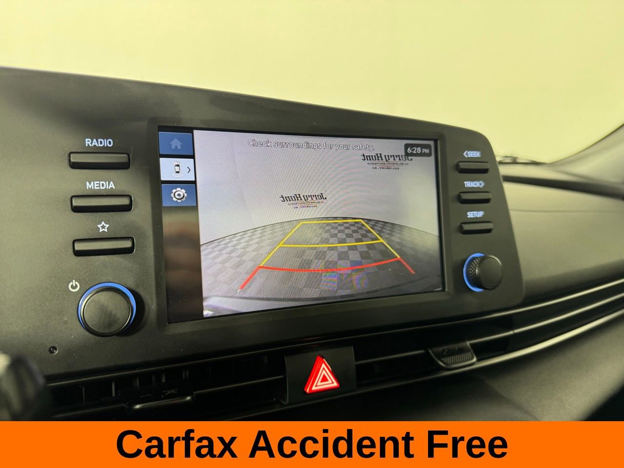 Used 2025 Hyundai Elantra Sport image 3