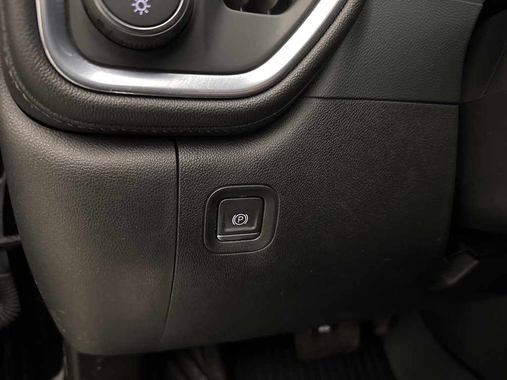 Used 2021 Chevrolet Silverado 1500 RST image 21