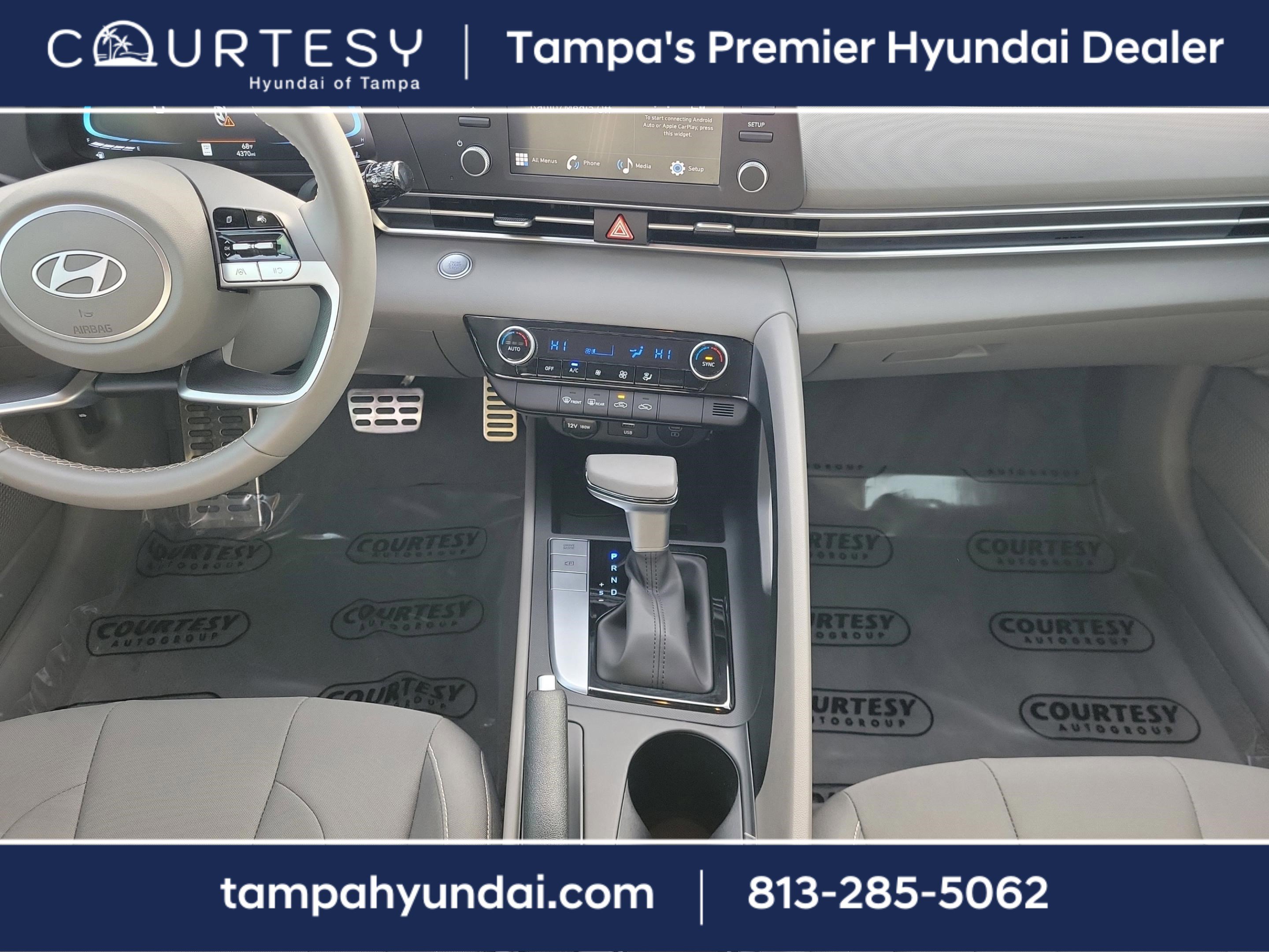 Certified 2025 Hyundai Elantra Sport image 15