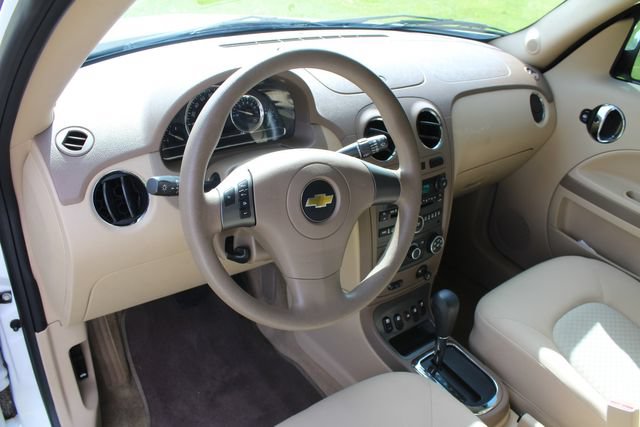 Used 2006 Chevrolet HHR LT FWD image 14