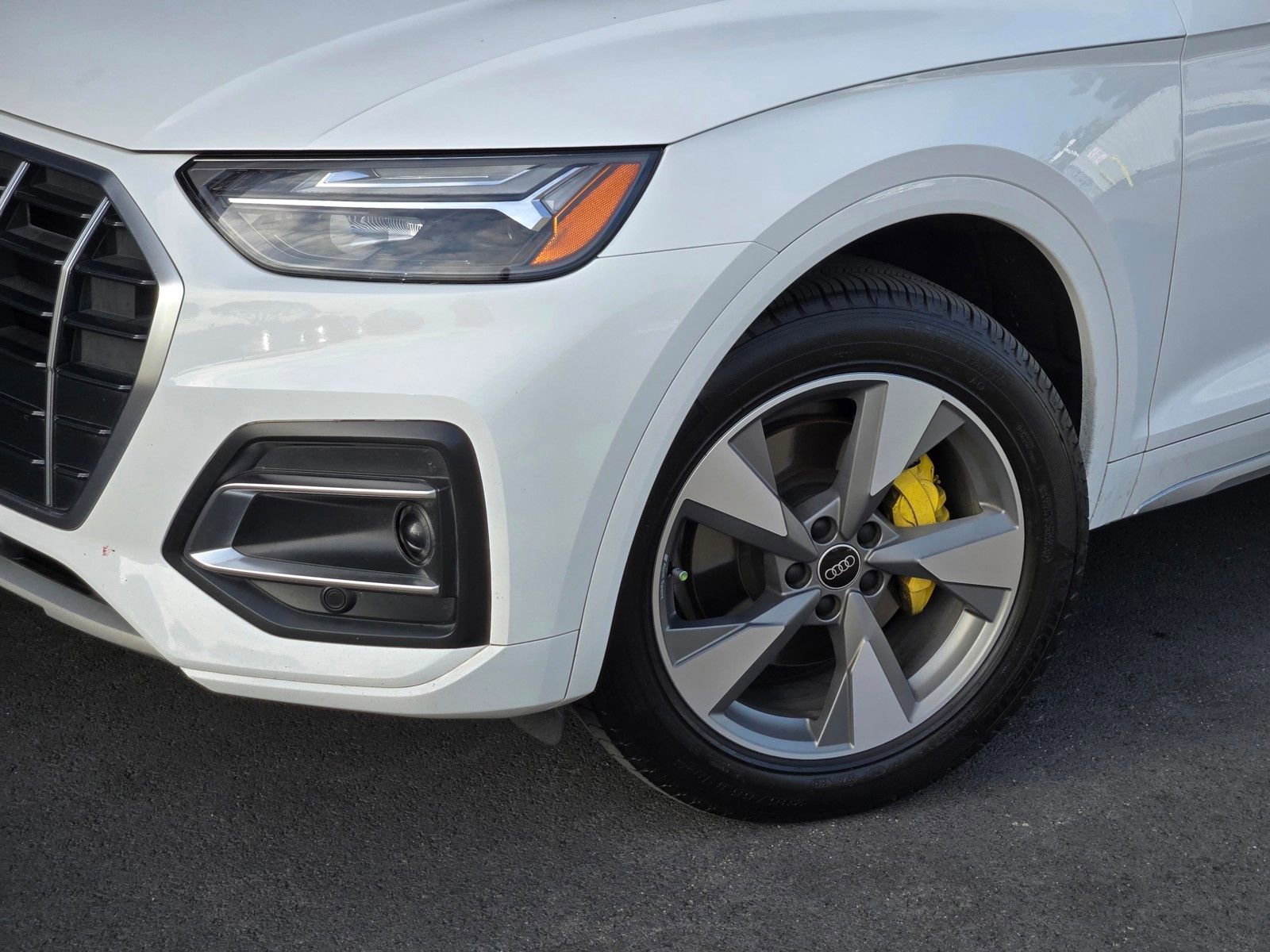 Used 2023 Audi Q5 Premium Plus w/ Premium Plus Package AWD/4WD image 9