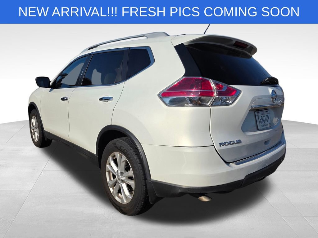 Used 2014 Nissan Rogue SV w/ SV Premium Package image 5