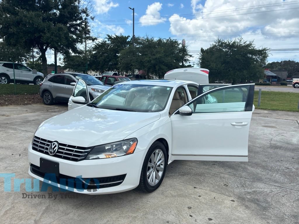 Used 2012 Volkswagen Passat 2.5 SEL FWD image 13