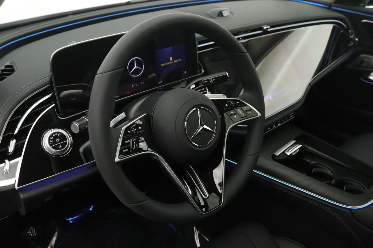 New 2026 Mercedes-Benz E 450 4MATIC Sedan image 5