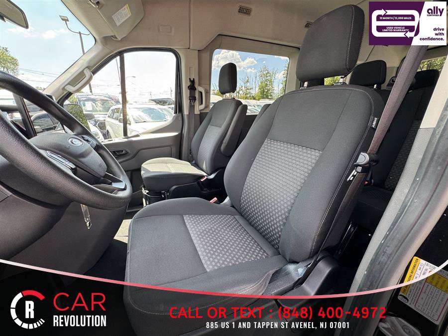 Used 2023 Ford Transit 350 XLT RWD image 15
