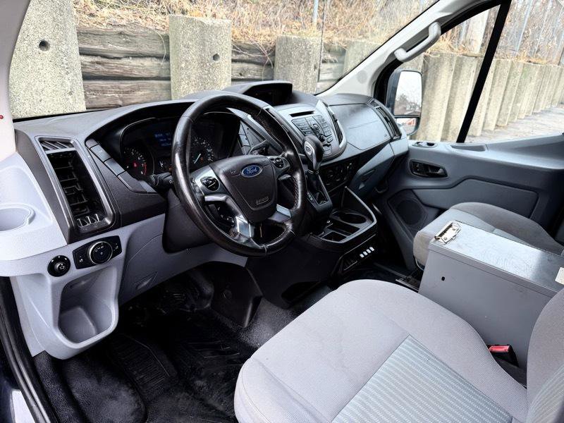 Used 2016 Ford Transit 150 130 Low Roof RWD image 10