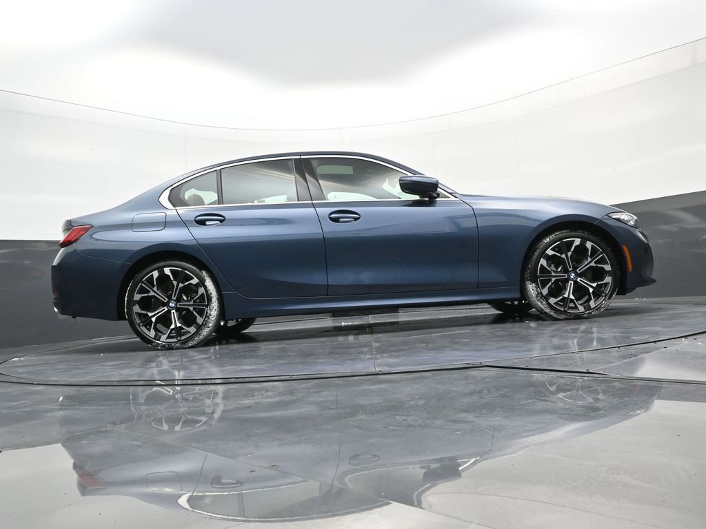 New 2025 BMW 330i xDrive Sedan w/ Premium Package image 28