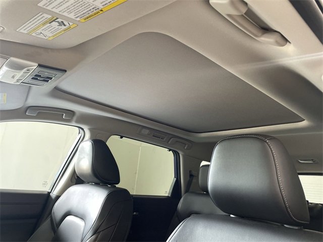 Certified 2025 Nissan Pathfinder SL w/ SL Premium Package image 25