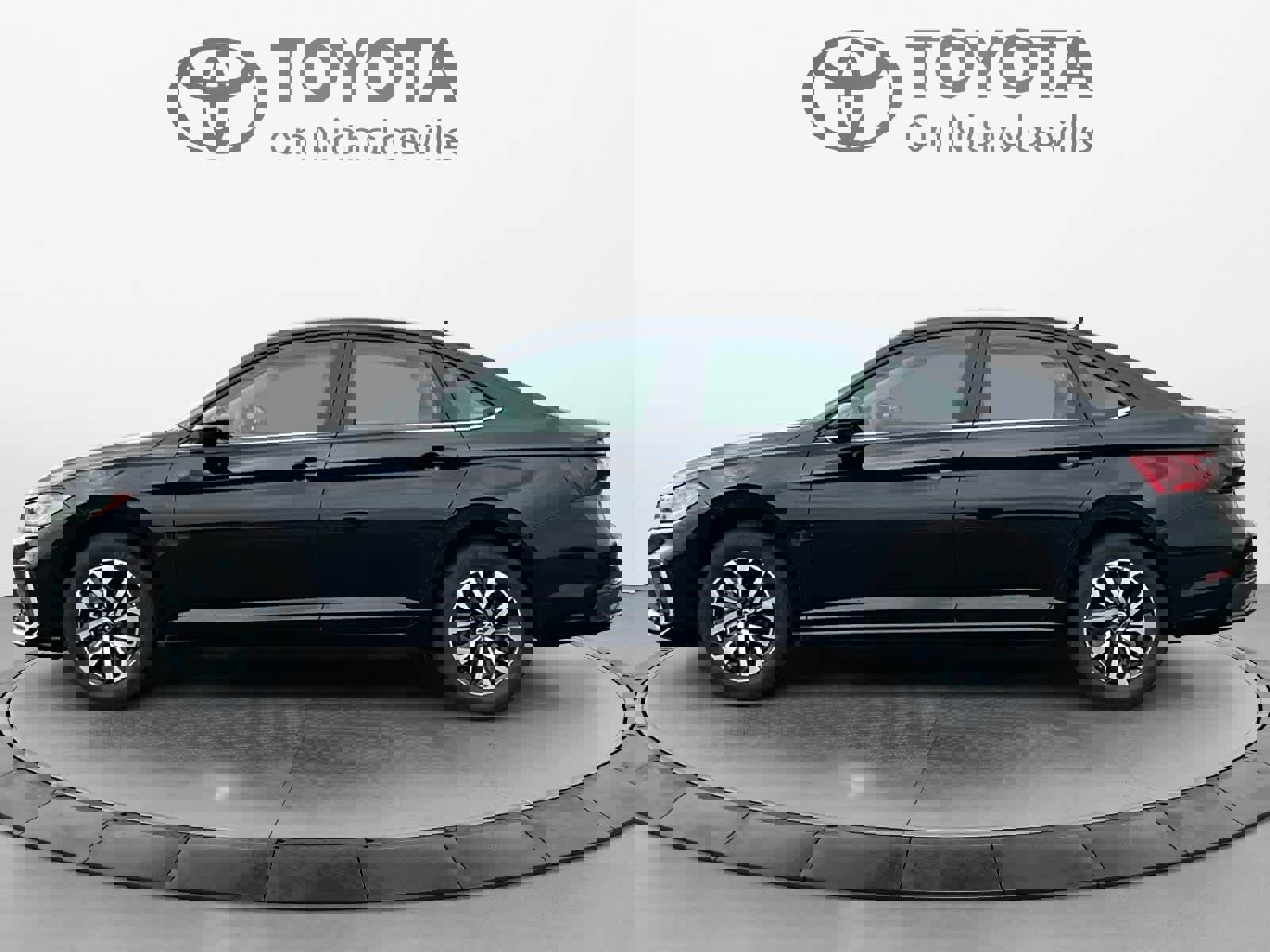 Used 2025 Volkswagen Jetta S image 2