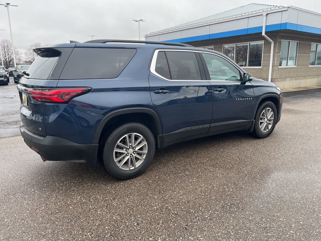 Used 2023 Chevrolet Traverse LT w/ LPO, Floor Liner Package AWD/4WD image 9
