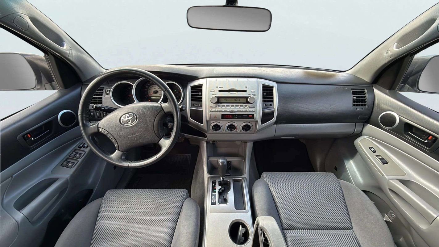Used 2006 Toyota Tacoma PreRunner RWD image 9