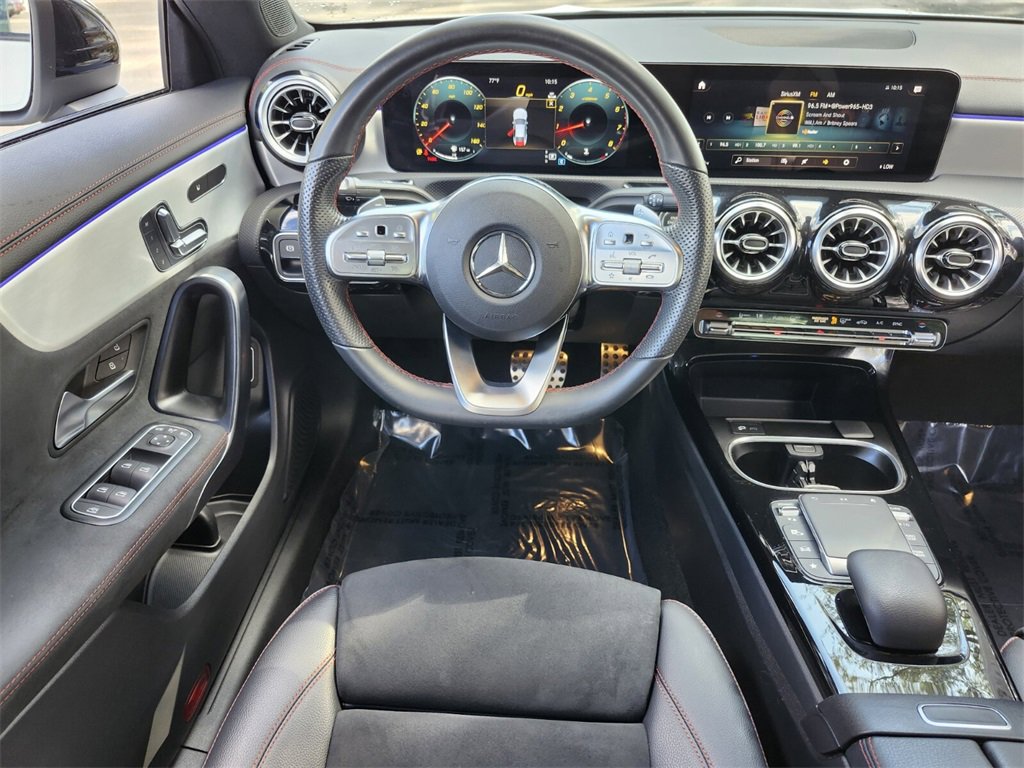 Used 2023 Mercedes-Benz CLA 250 image 5