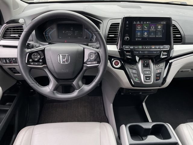 Used 2022 Honda Odyssey Touring image 11
