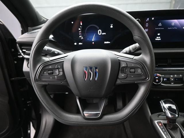 Used 2025 Buick Envista Preferred image 32