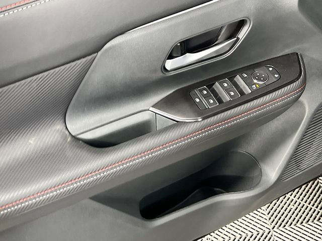 New 2026 Nissan Kicks SR image 16