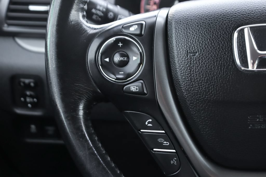 Used 2017 Honda Ridgeline RTL-T image 21
