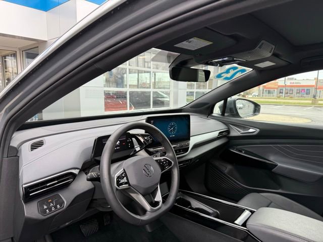 Used 2023 Volkswagen ID.4 Pro S Plus image 8