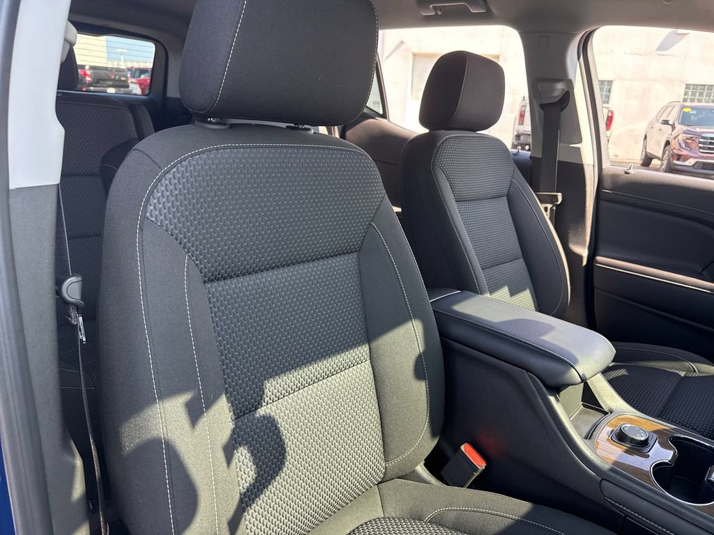 Certified 2023 GMC Acadia SLE w/ Elevation Edition AWD/4WD image 34