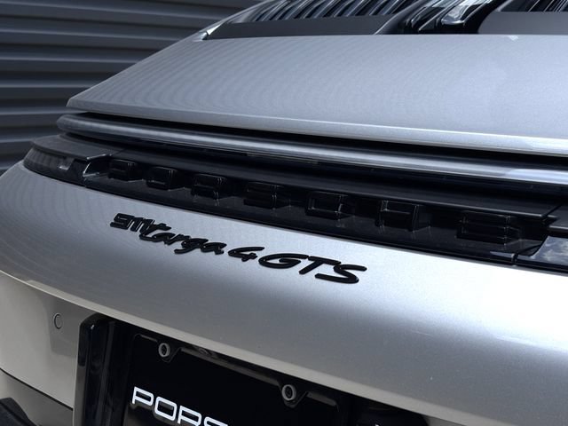 Certified 2025 Porsche 911 Targa 4 GTS AWD/4WD image 32