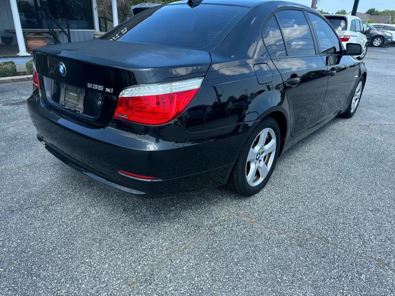 Used 2008 BMW 535xi Sedan AWD/4WD image 6