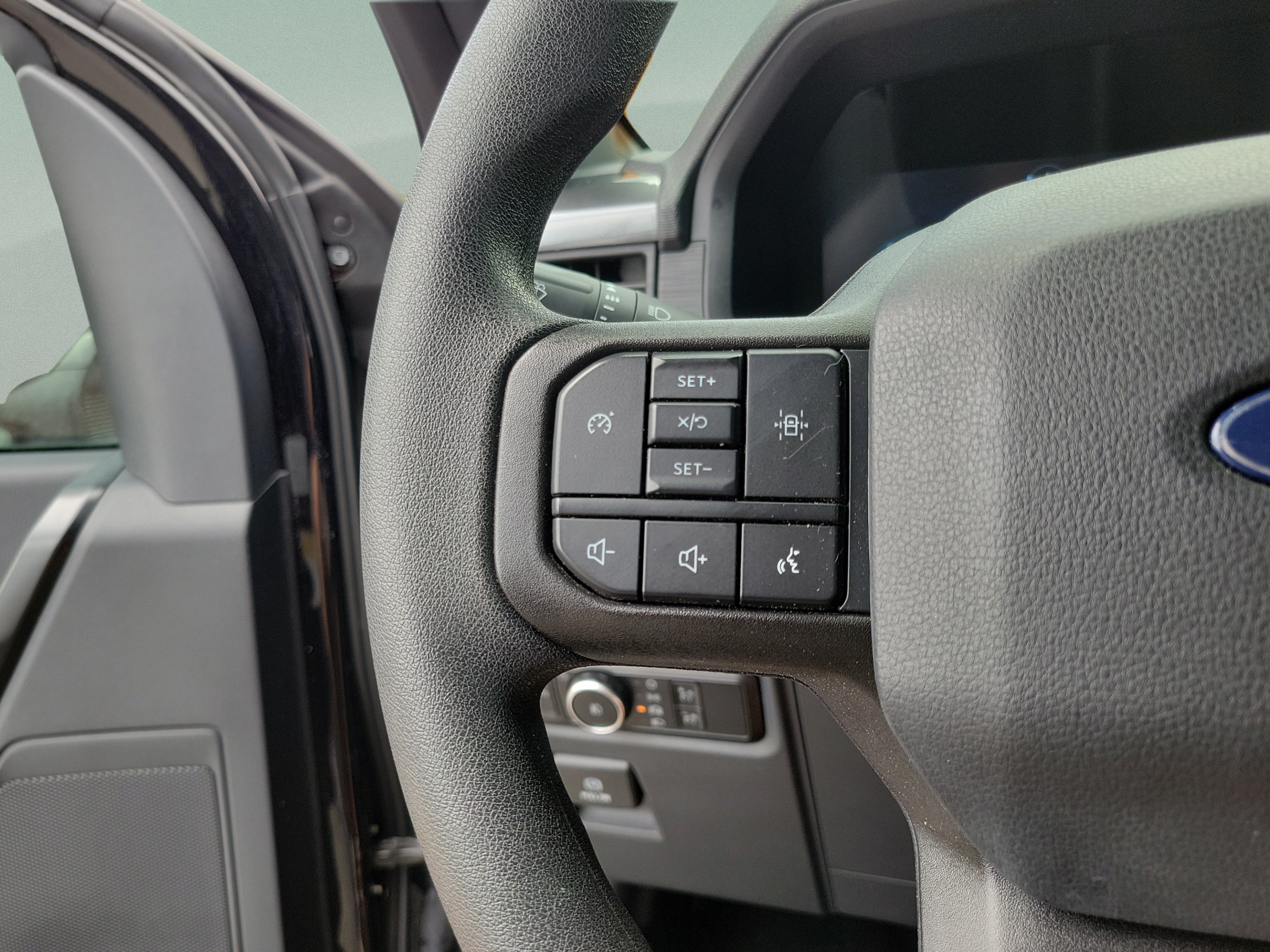 Used 2024 Ford F150 STX AWD/4WD image 21