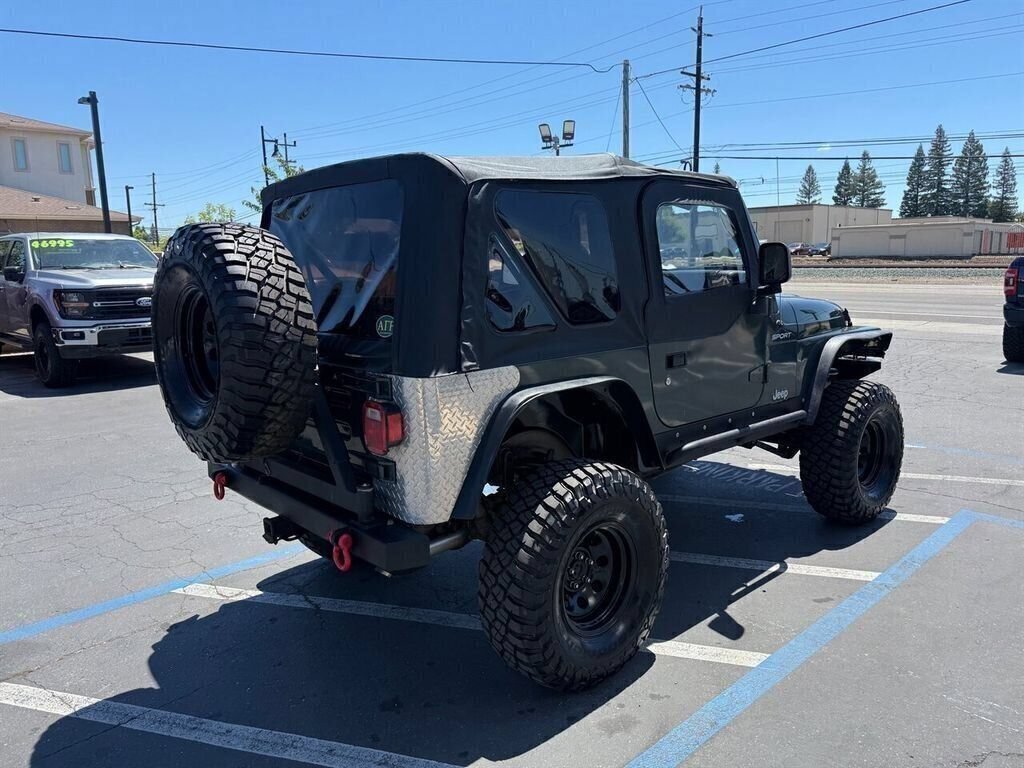 Used 2004 Jeep Wrangler 4WD w/ 30" Tire & Wheel Group image 5