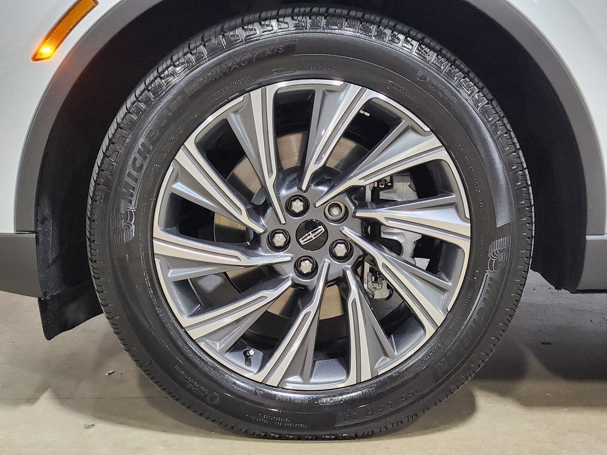 Used 2025 Lincoln Aviator 2WD image 26