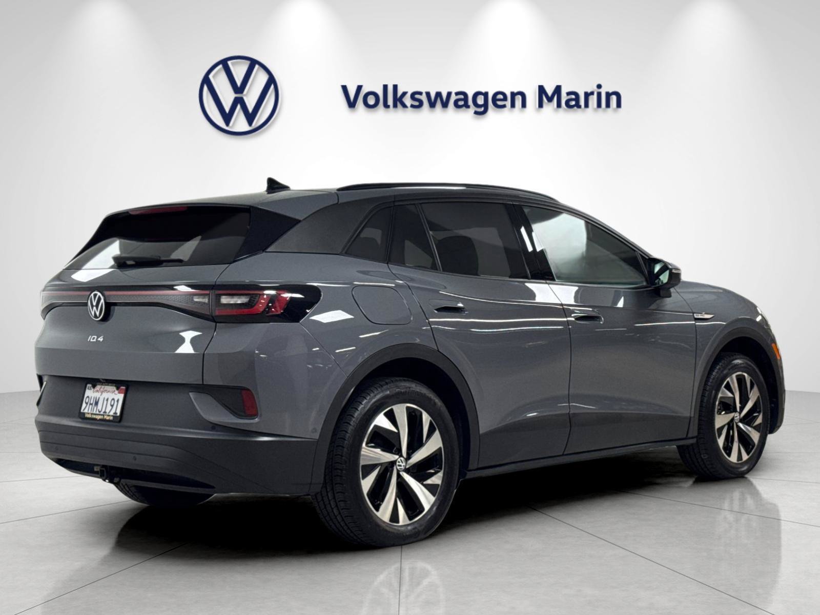 Used 2023 Volkswagen ID.4 Pro AWD/4WD image 5