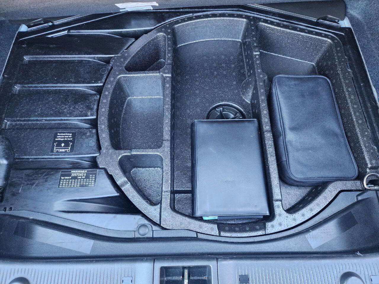 Used 2004 Mercedes-Benz CLK 320 Coupe image 36