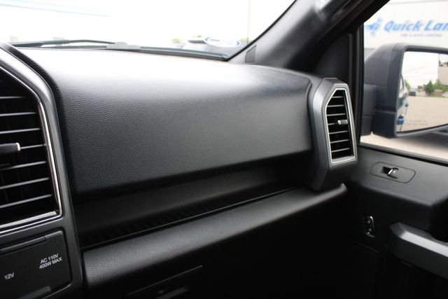 Used 2017 Ford F150 XLT w/ Equipment Group 302A Luxury AWD/4WD image 18