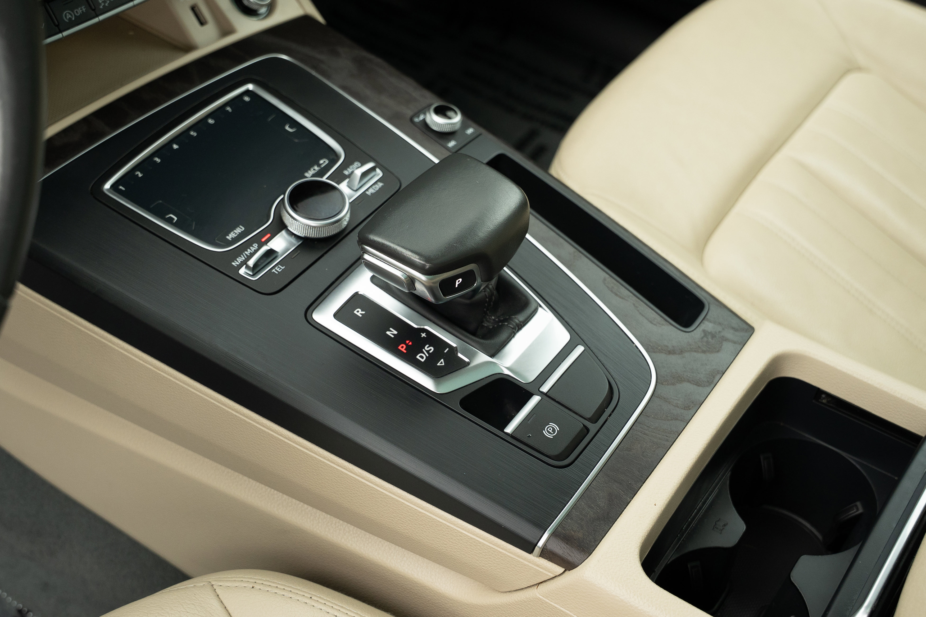 Used 2018 Audi Q5 2.0T Premium Plus w/ Premium Plus Package image 20