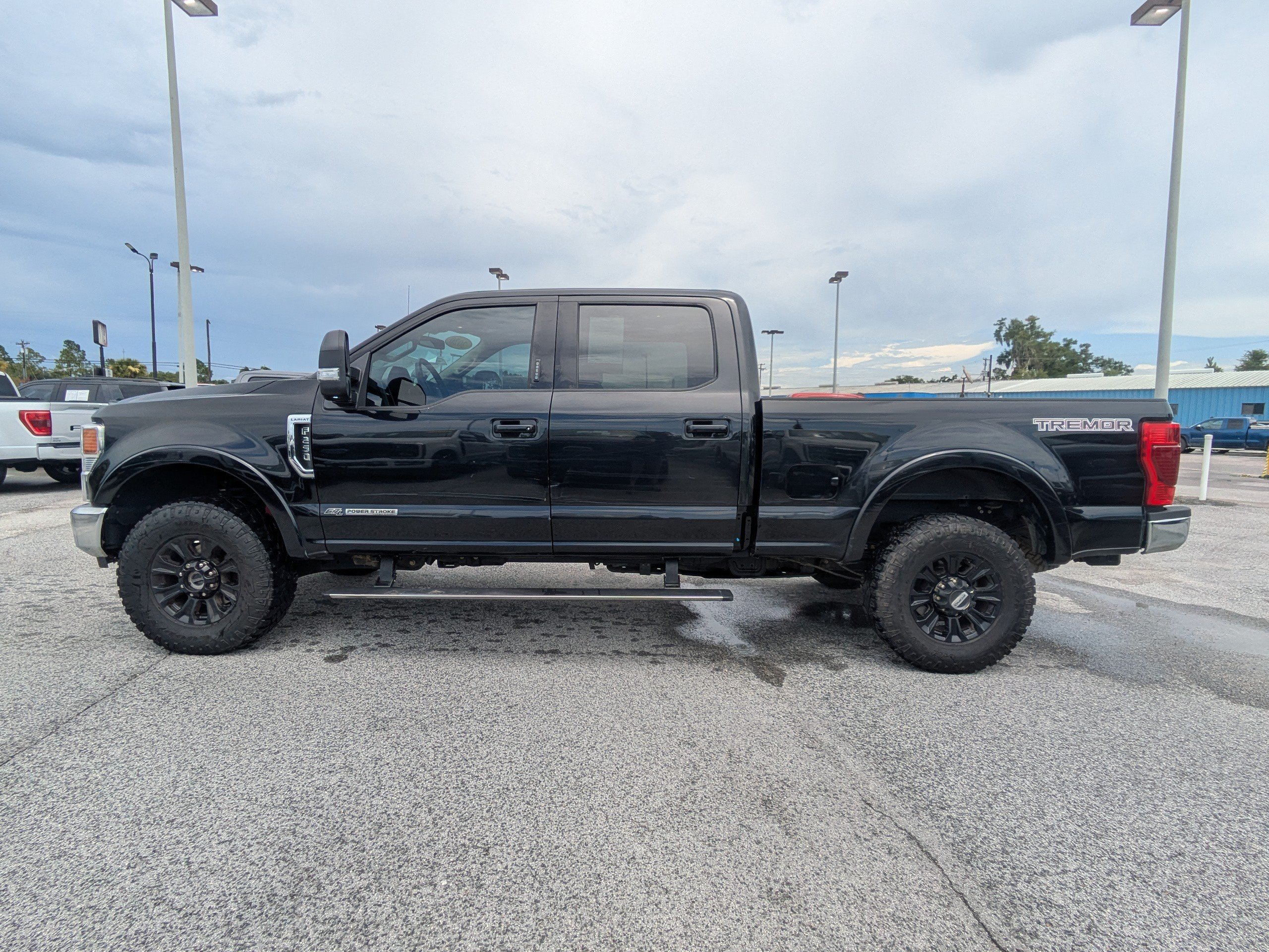 Used 2020 Ford F250 Lariat w/ Tremor Off-Road Package AWD/4WD image 7