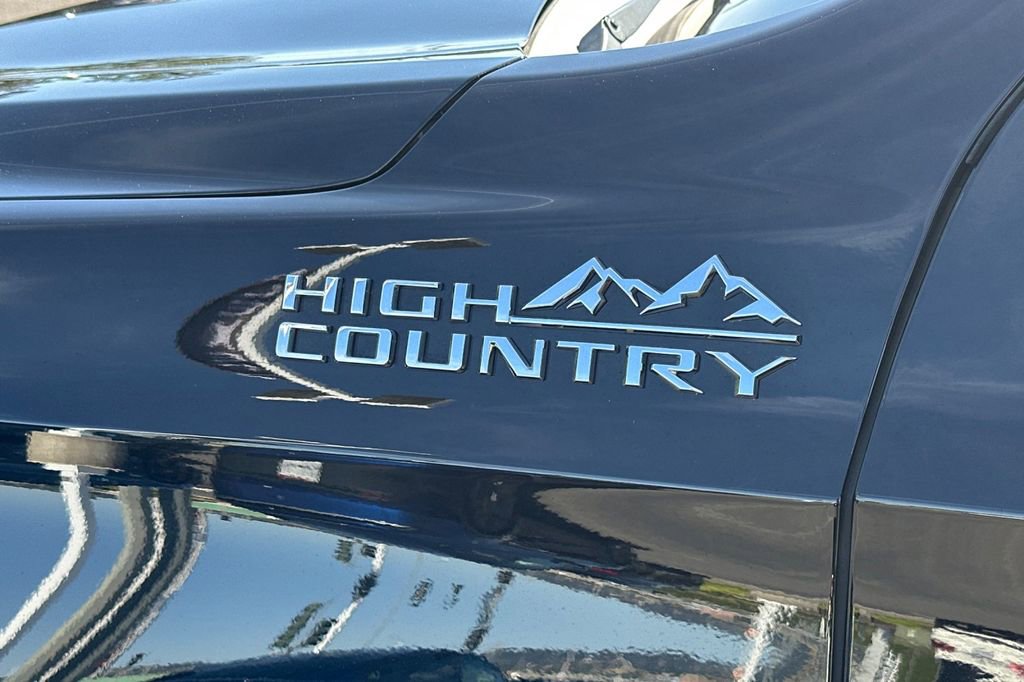 Used 2023 Chevrolet Tahoe High Country image 36