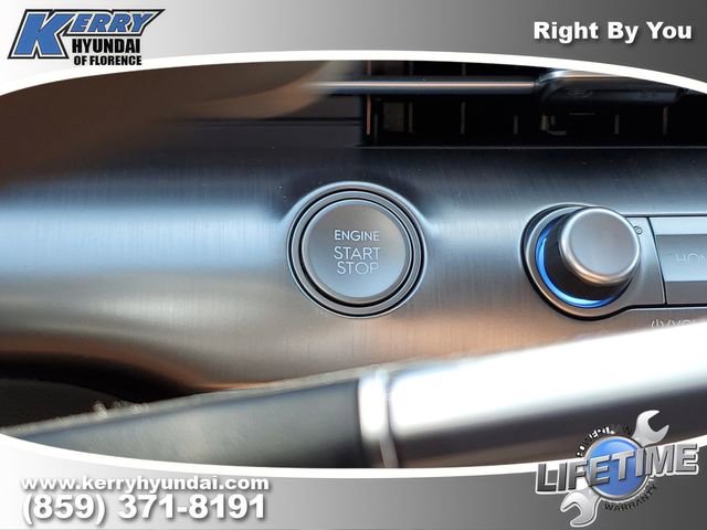 New 2026 Hyundai Kona SEL Premium image 24