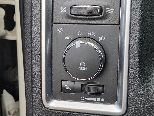 Used 2016 RAM 1500 Lone Star RWD image 12