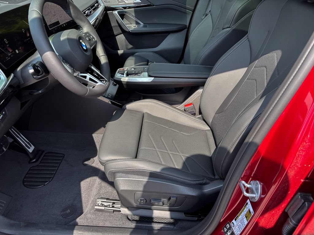 New 2026 BMW X2 xDrive28i w/ Technology Package AWD/4WD image 14