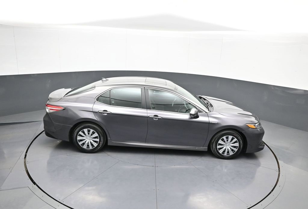 Certified 2019 Toyota Camry LE image 37