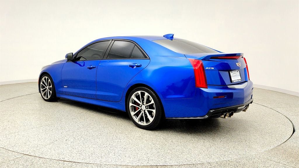 Used 2017 Cadillac ATS V w/ Luxury Package RWD image 7