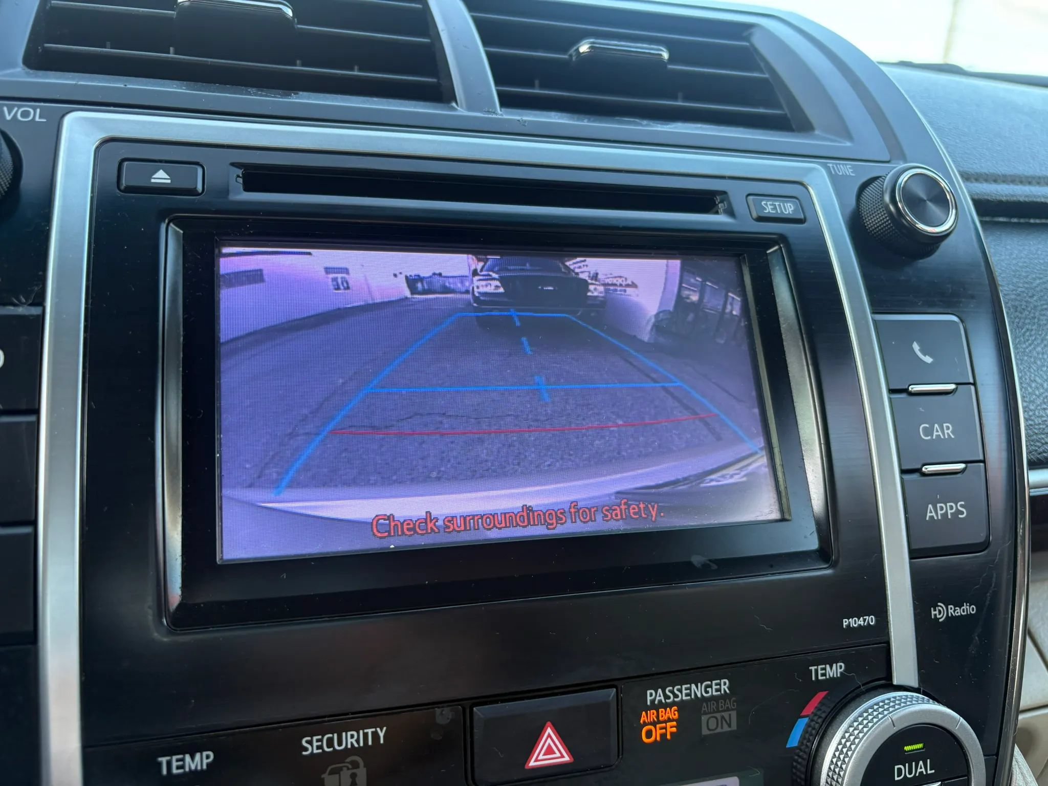 Used 2013 Toyota Camry XLE w/ Leather Pkg FWD image 12