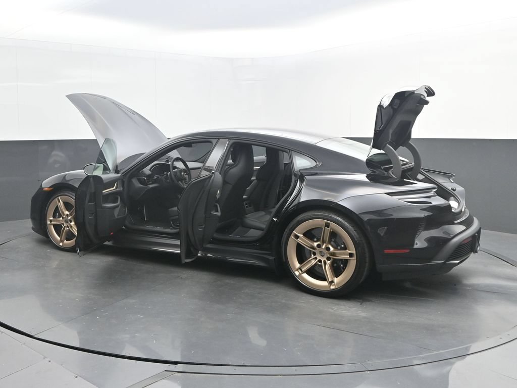 New 2026 Porsche Taycan Turbo S AWD/4WD image 34