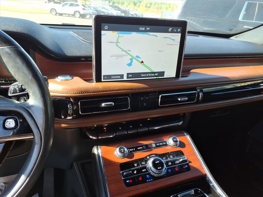 Used 2021 Lincoln Aviator Reserve w/ Equipment Group 208A image 11
