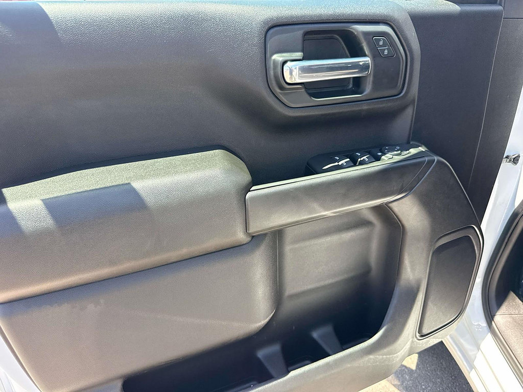 Used 2024 Chevrolet Silverado 1500 Custom w/ LPO, Dark Essentials Package AWD/4WD image 21